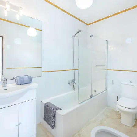 Sunny By Kura Homes Lägenhet *