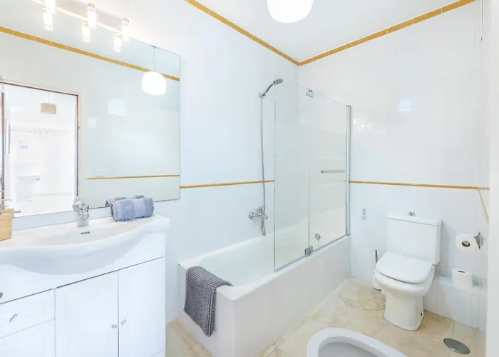 Sunny By Kura Homes Апартаменти *