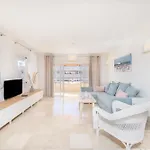 Apartment Sunny By Kura Homes
