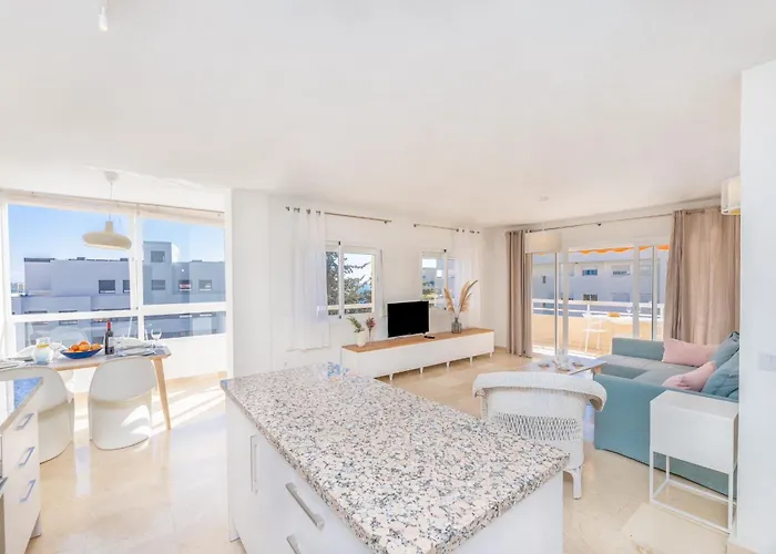 Sunny By Kura Homes Apartament